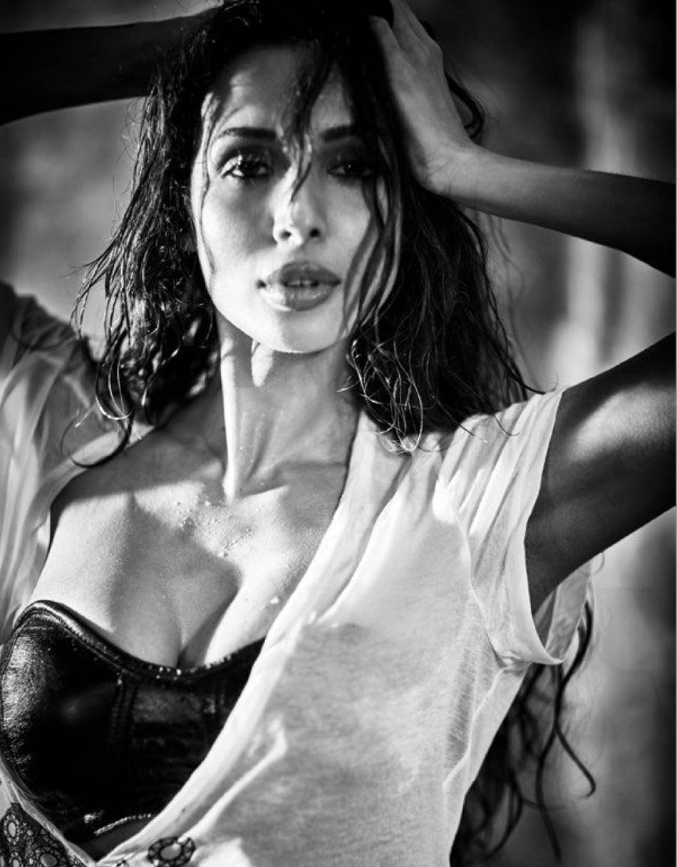 Malaika Arora Khan Bikini Hot Photo Shoot Poses For Fhm Magazine Hd Photos Stills Images