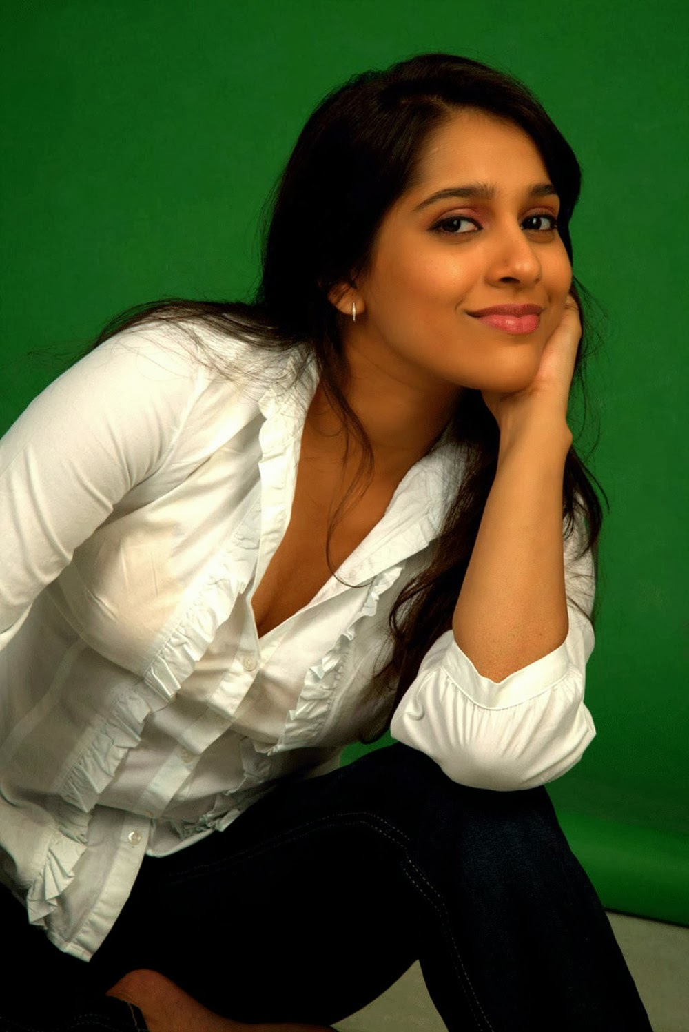 Reshmi Xnxx Videos - Rashmi Gautam Hot Photos Gallery | 25CineFrames