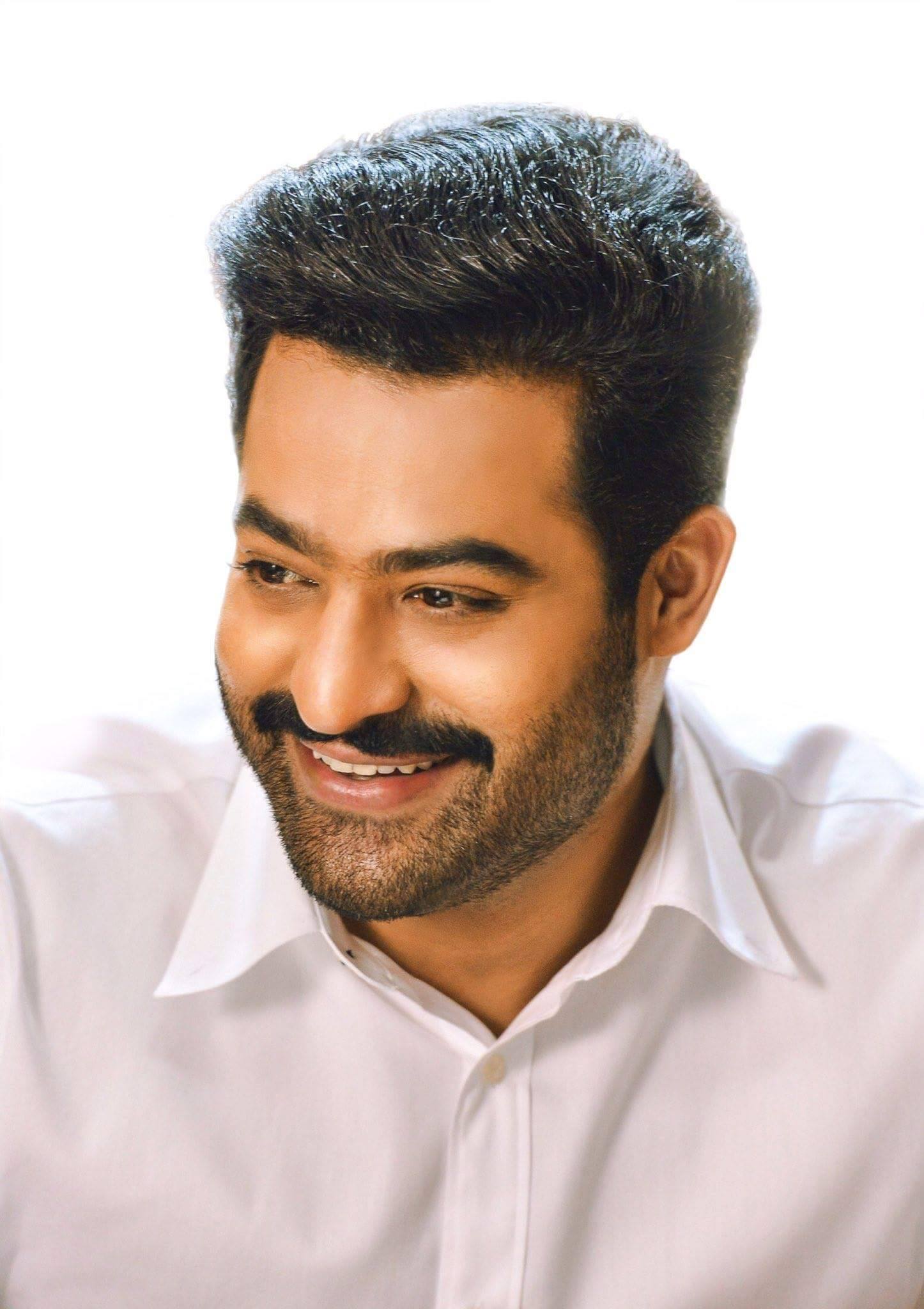 Jr Ntr Latest Stylish ULTRA HD Photos Stills Janatha Garage Latest 