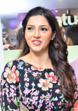 Mehreen Pirzada New Latest HD Photos | Raja The Great Movie Heroine Mehreen Pirzada Photo Shoot Images