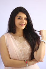 Mehreen Pirzada New Latest HD Photos | Raja The Great Movie Heroine Mehreen Pirzada Photo Shoot Images