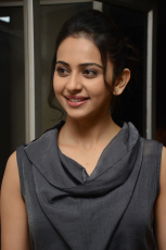 Rakul Preet New Latest HD Photos SPYDER Movie Heroine Rakul Preet Photo Shoot Images