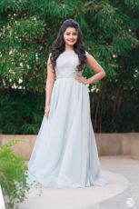 Anupama Parameswaran New Latest HD Photos | Vunnadhi Okate Zindagi KrishnArjuna Yudham Movie Heroine Anupama Parameswaran Photo Shoot Images