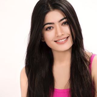 Rashmika Mandanna New Latest HD Photos  Sarileru 