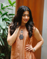 Rashmika Mandanna New Latest HD Photos | Chalo, Geetha Govindam Movie Heroine Actress Rashmika Mandanna Photo Shoot Images