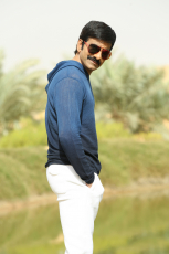 Touch Chesi Chudu Movie HD Photos Stills | Ravi Teja, Raashi Khanna, Seerat Kapoor Images, Gallery