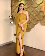 Kiara Advani New Latest HD Photos | Kabir Singh Movie Heroine Kiara Advani Photo Shoot Images | Kabir Singh Actress