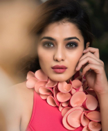 Ketika Sharma New Latest HD Photos | Romantic Movie Heroine Ketika Sharma Photo Shoot Images