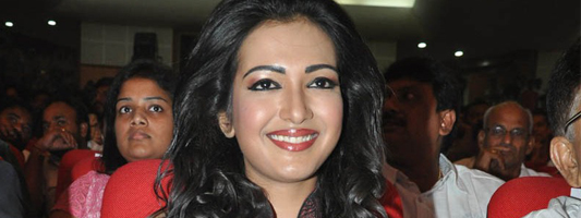 Catherine Tresa Pics at Iddarammayilatho Audio Launch