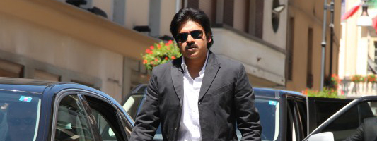 Pawan Kalyan Dubbing Started For Attarintiki Daredi