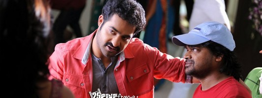 Ramayya Vasthavayya New Working Stills