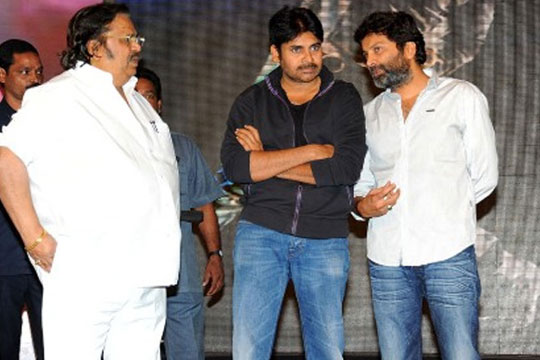 Pawan Kalyan And Dasari Movie To Be Directed By Trivikram